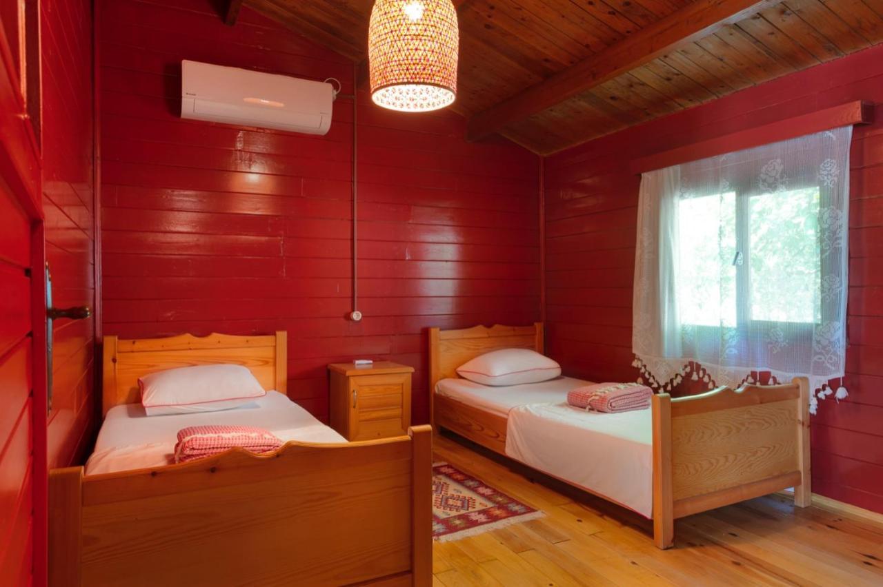 Gayb-I Bungalows By Naturelife - Free Access To Beach Чирали Екстер'єр фото